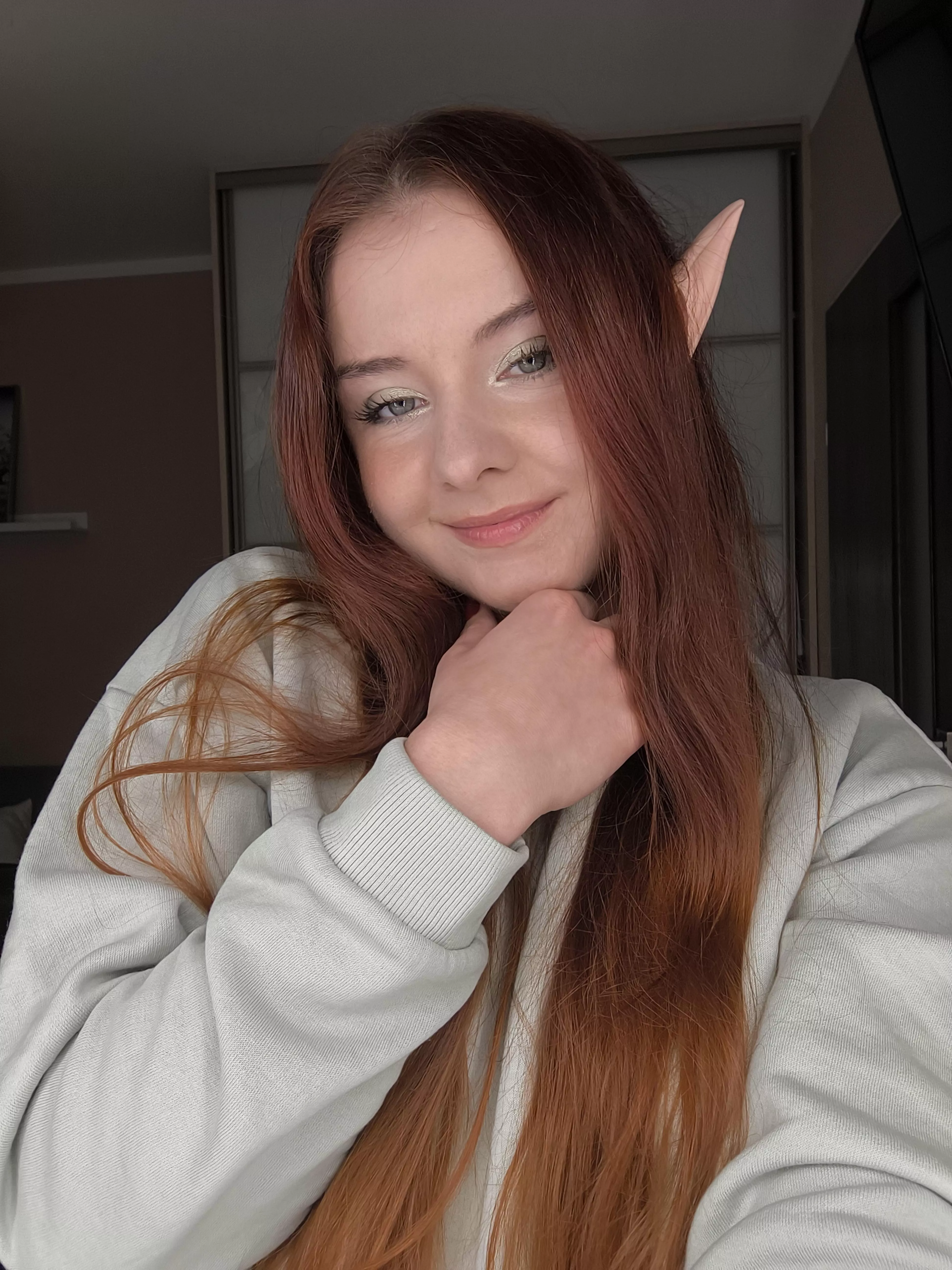 Does this smile make me look a little extra magical posted by InkRuby