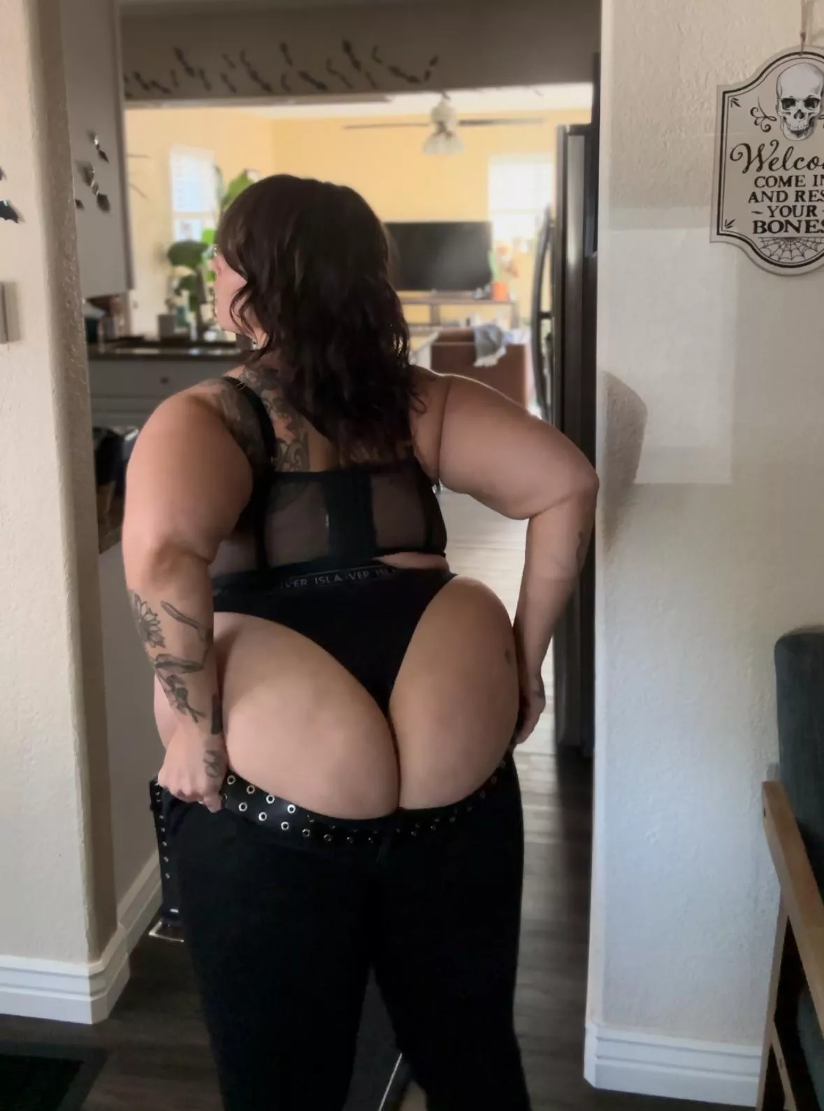 Help a girl out 😮‍💨 posted by QRS2U638