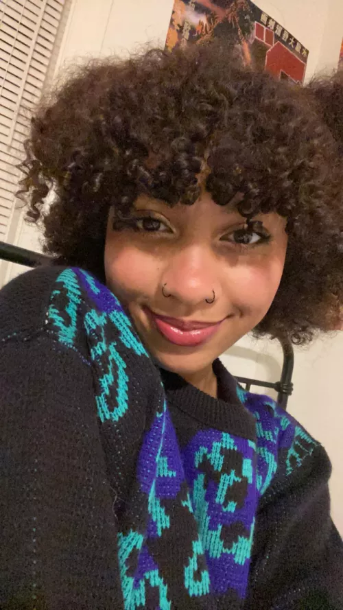 hey there :)  by Prestigious_Box_5450