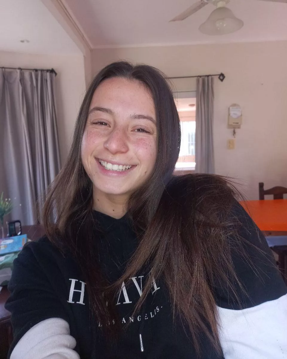 Hi there! 🤗 posted by lovelydreamer-