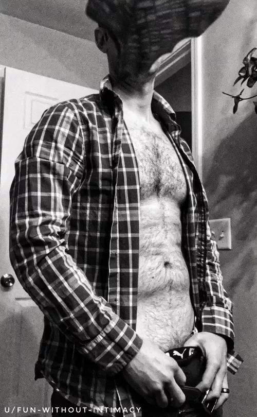 It’s a stereotype that men who work in IT wear flannel during the winter months. 🤷‍♂️ by Fun-Without-Intimacy