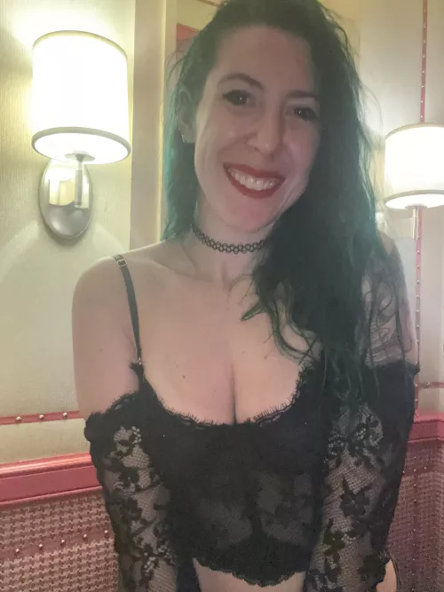 Lacey smiles by sirenskiss3