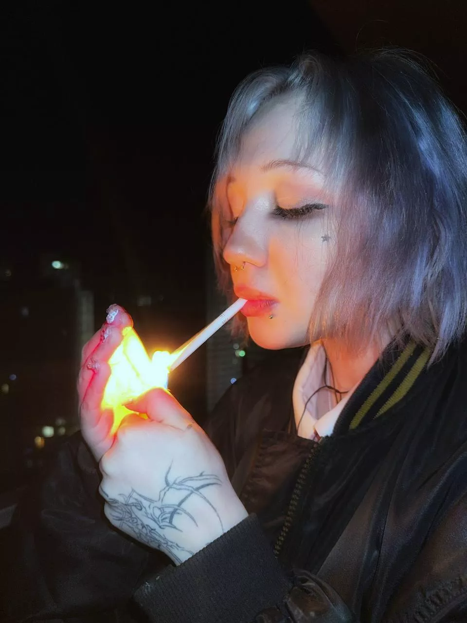 My dream is to smoke and have sex at the same time   posted by WildshadoooW