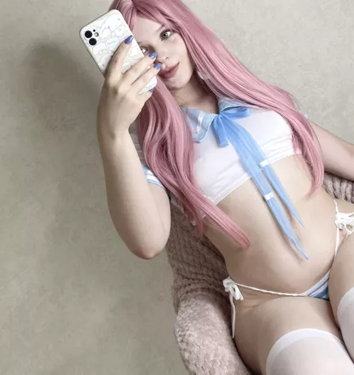 My smile makes me feel sexy by Fiery_Tigress_