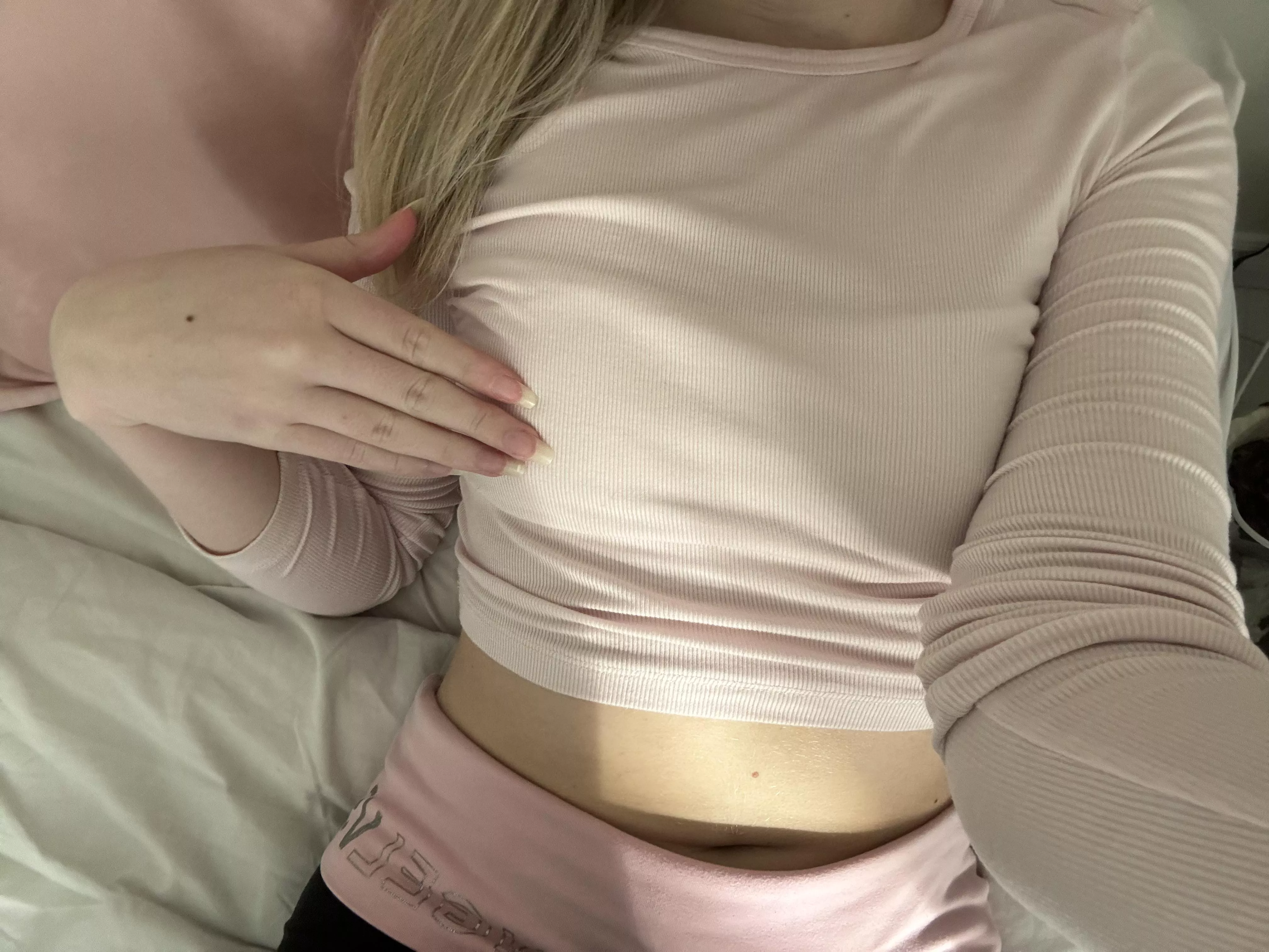 Pink is the most adorable colour. Don’t you think? posted by lilcyberblonde