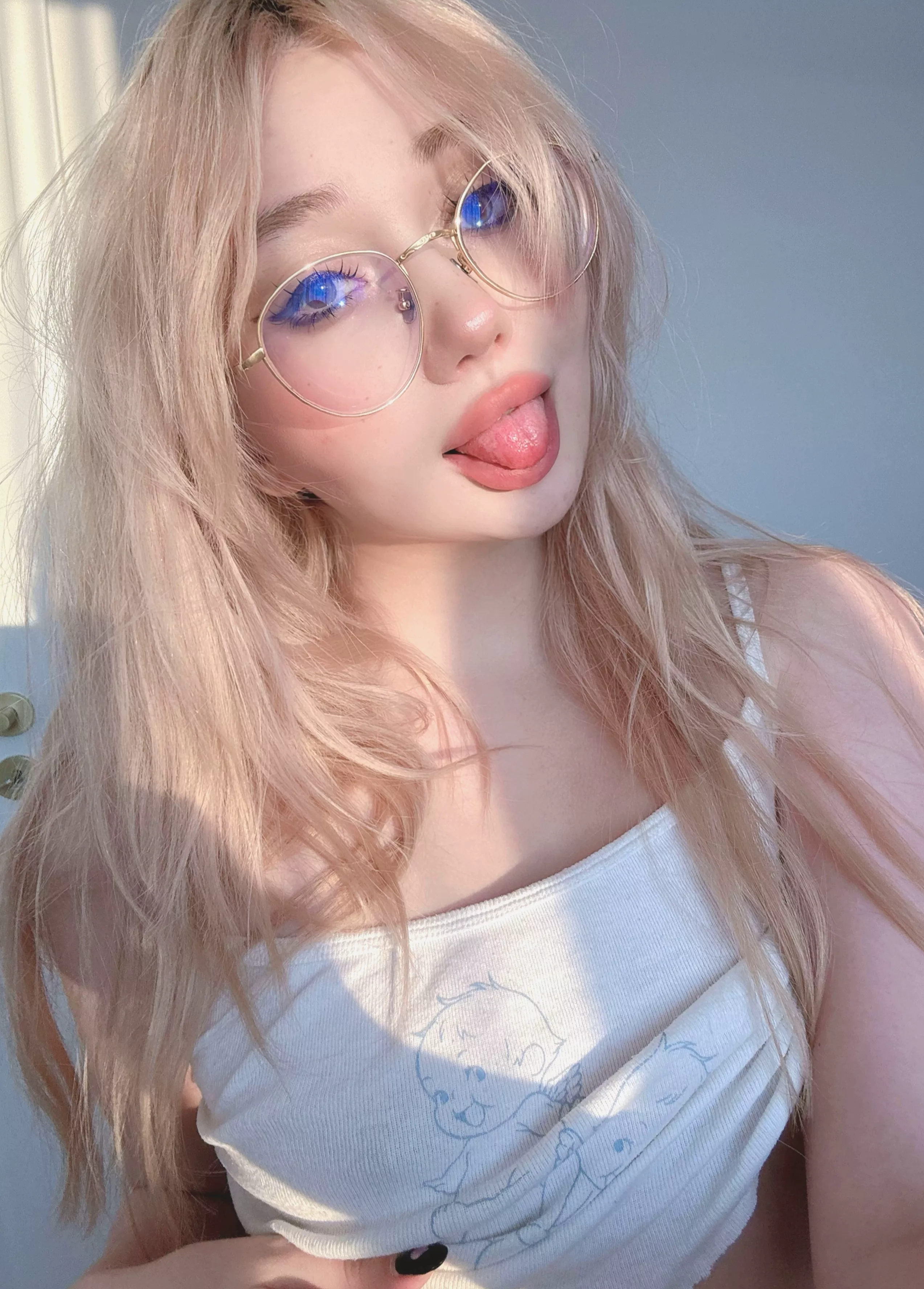 Sending some good vibes  posted by Charming_Famela