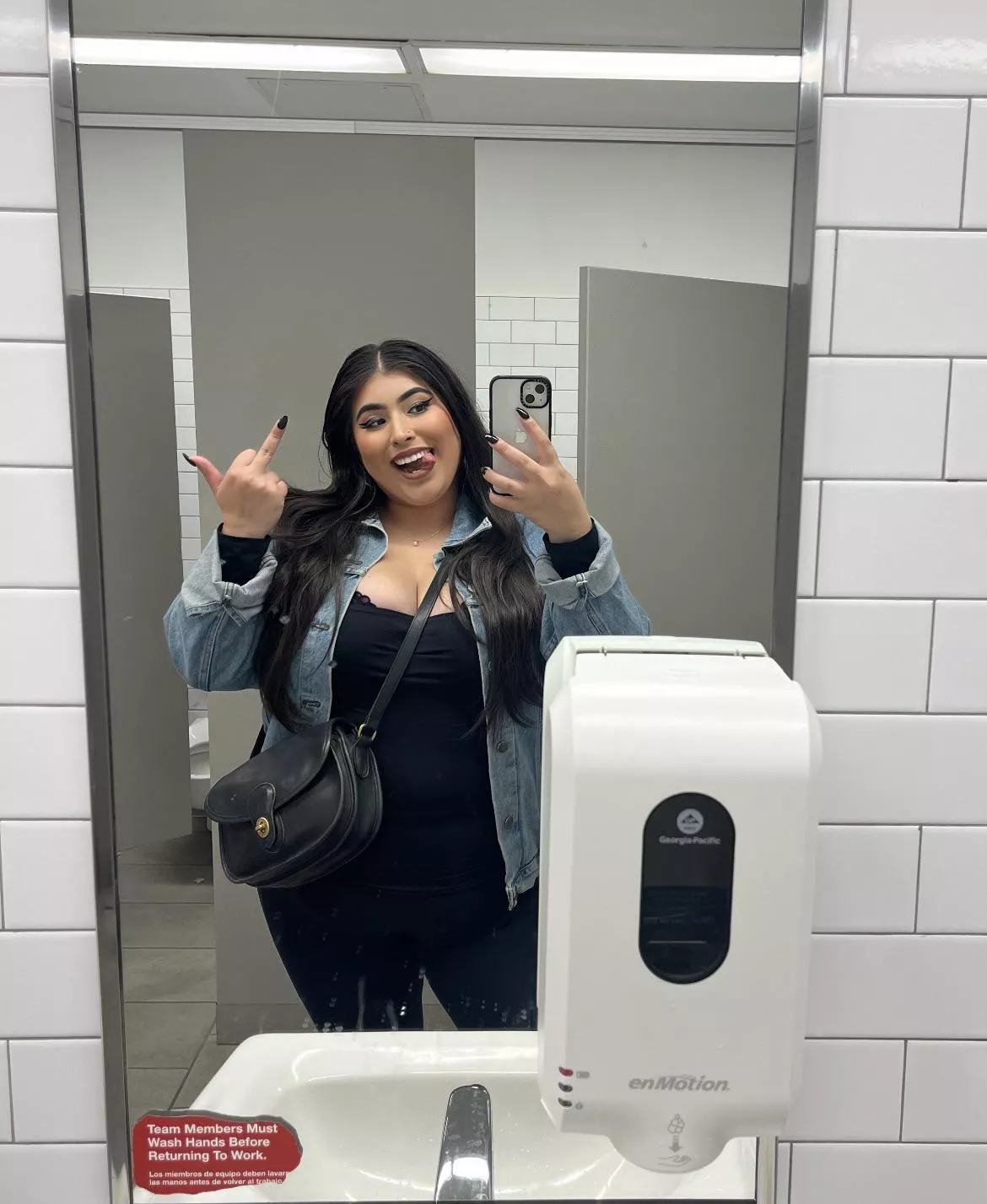 Brats that flick you off make your shrimp d*ck twitch  posted by Outside_Click8779