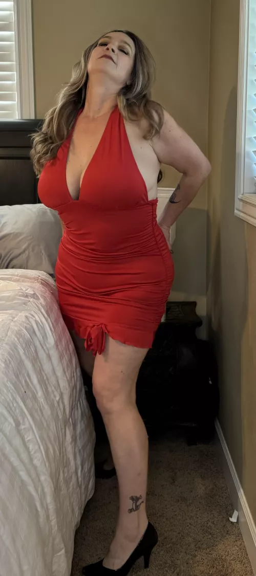 Curvy milf 47 by Stacy_Undercover