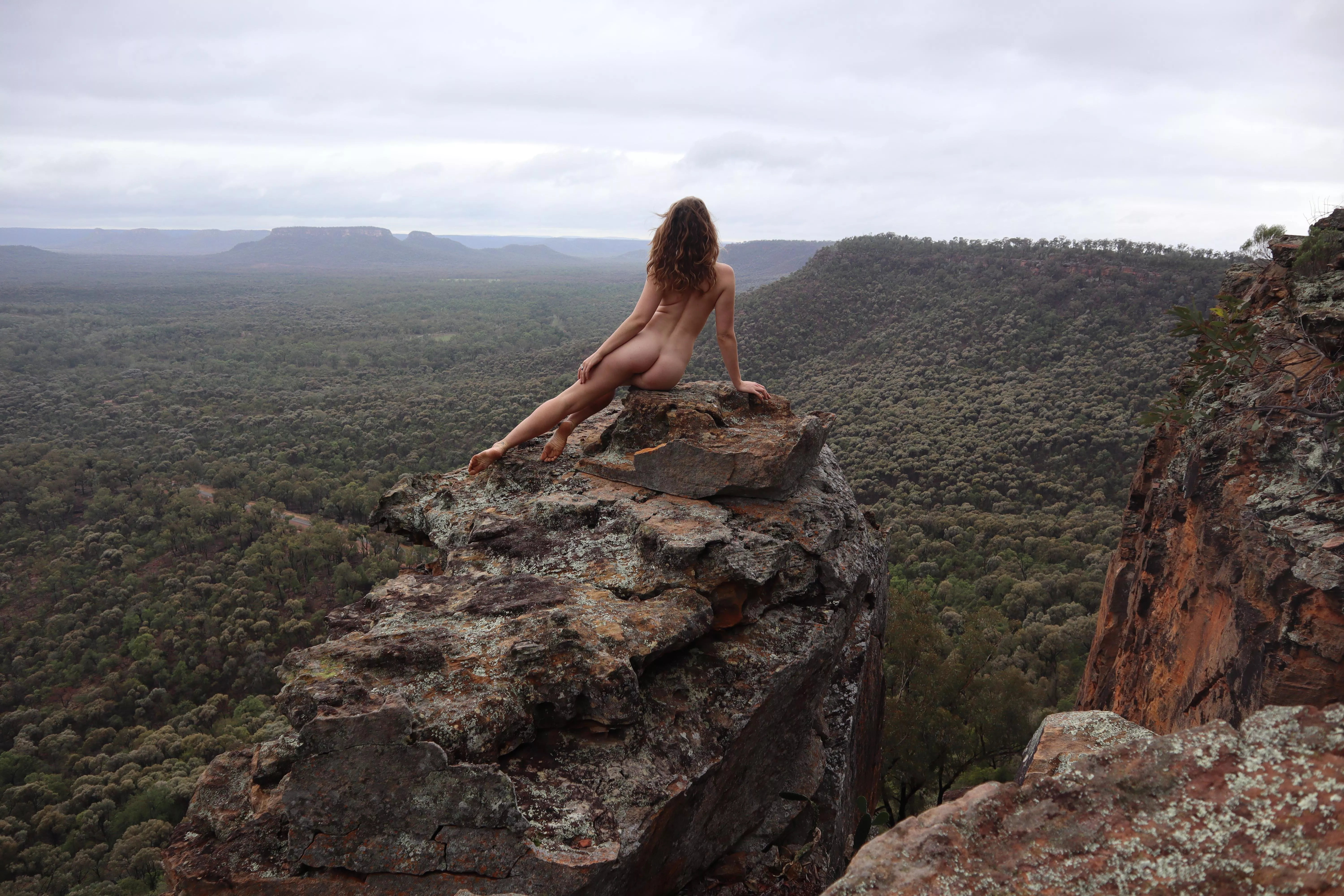 Enjoying the view, are you? 😉 posted by Rileyjademodel