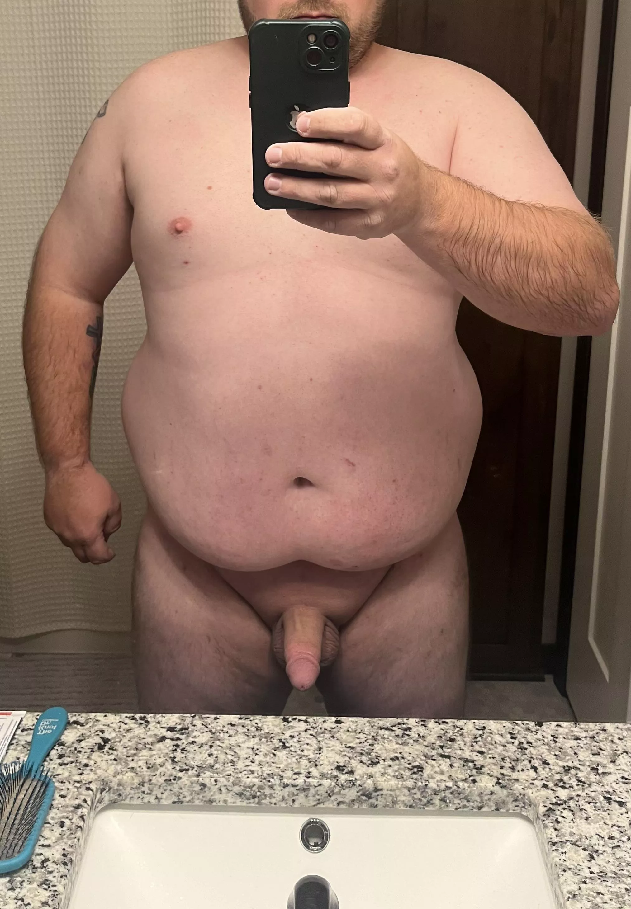 Fresh Out of the Shower [M] posted by Minnesota_Joe_87