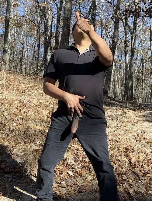 Hanging out.., by Carlos3783