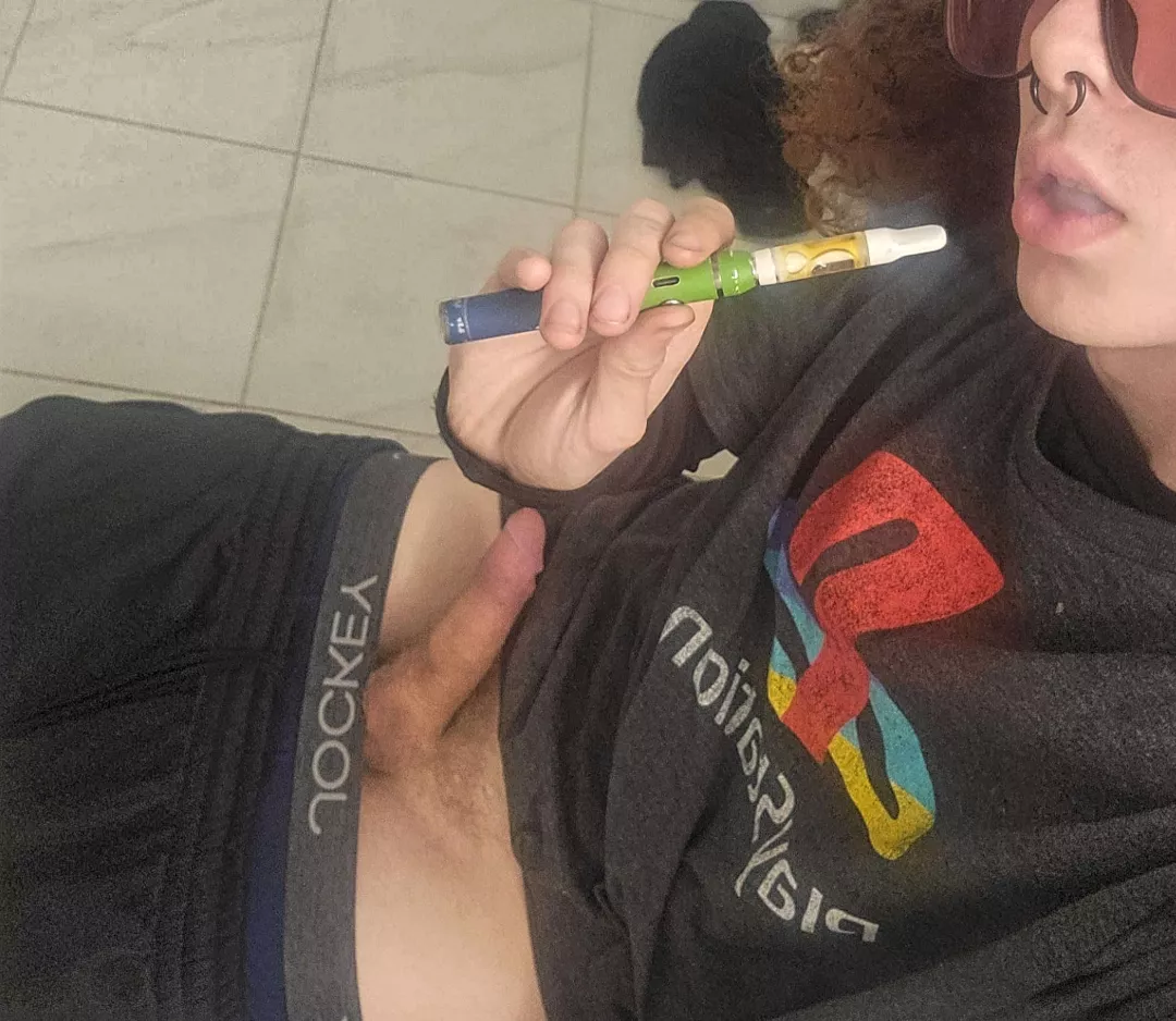 horny n high wanna join?~ posted by forestmooose