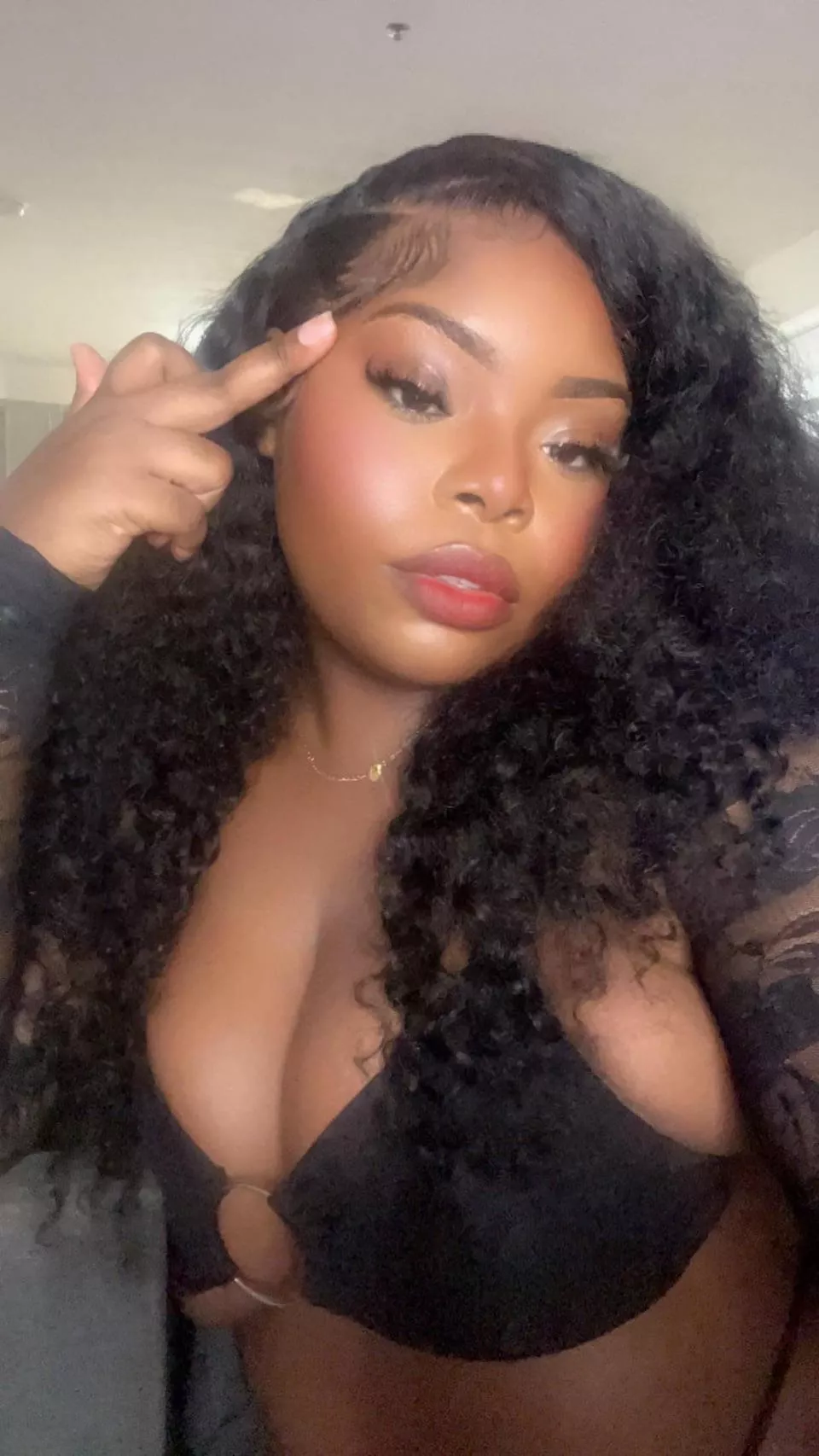 I want to reprogram your brain into ultimate submission 😵‍💫😵‍💫 posted by WinterGoddessx