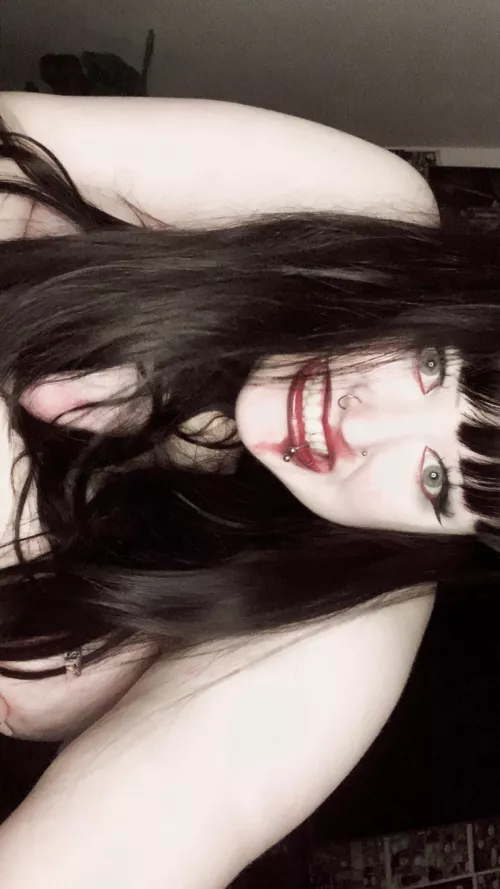 it’s hot but i stay hotter  by thefreezingmoons