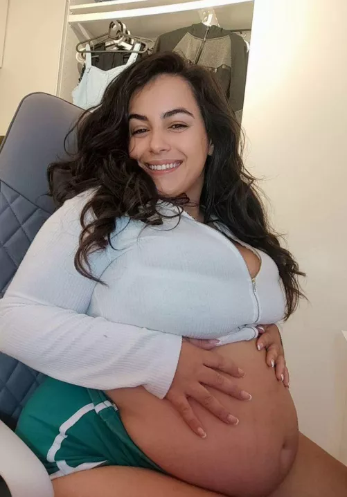 I've gained 25lbs in the last week...I'm out of control by Friendly69Lady