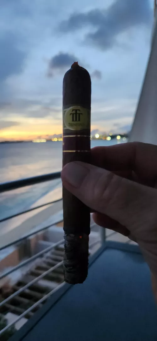 Pre dinner smoke by Twistedfool1000