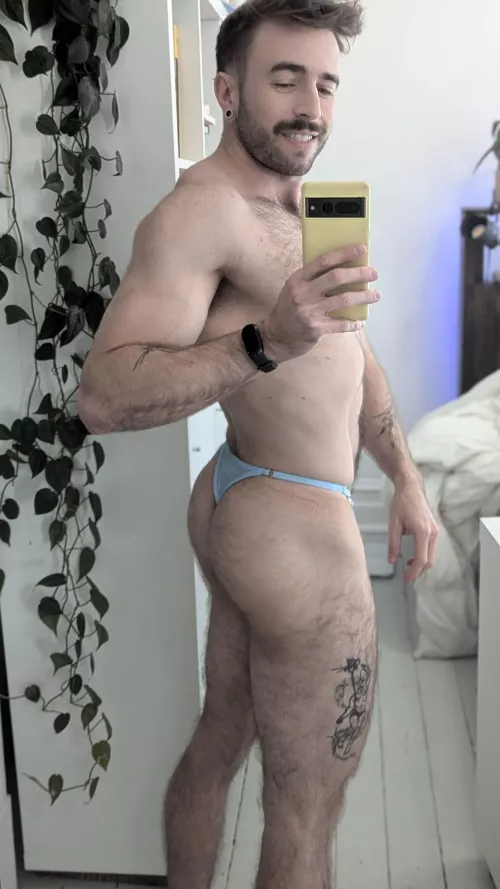 Slutty boy with a needy hole by ohmynuk