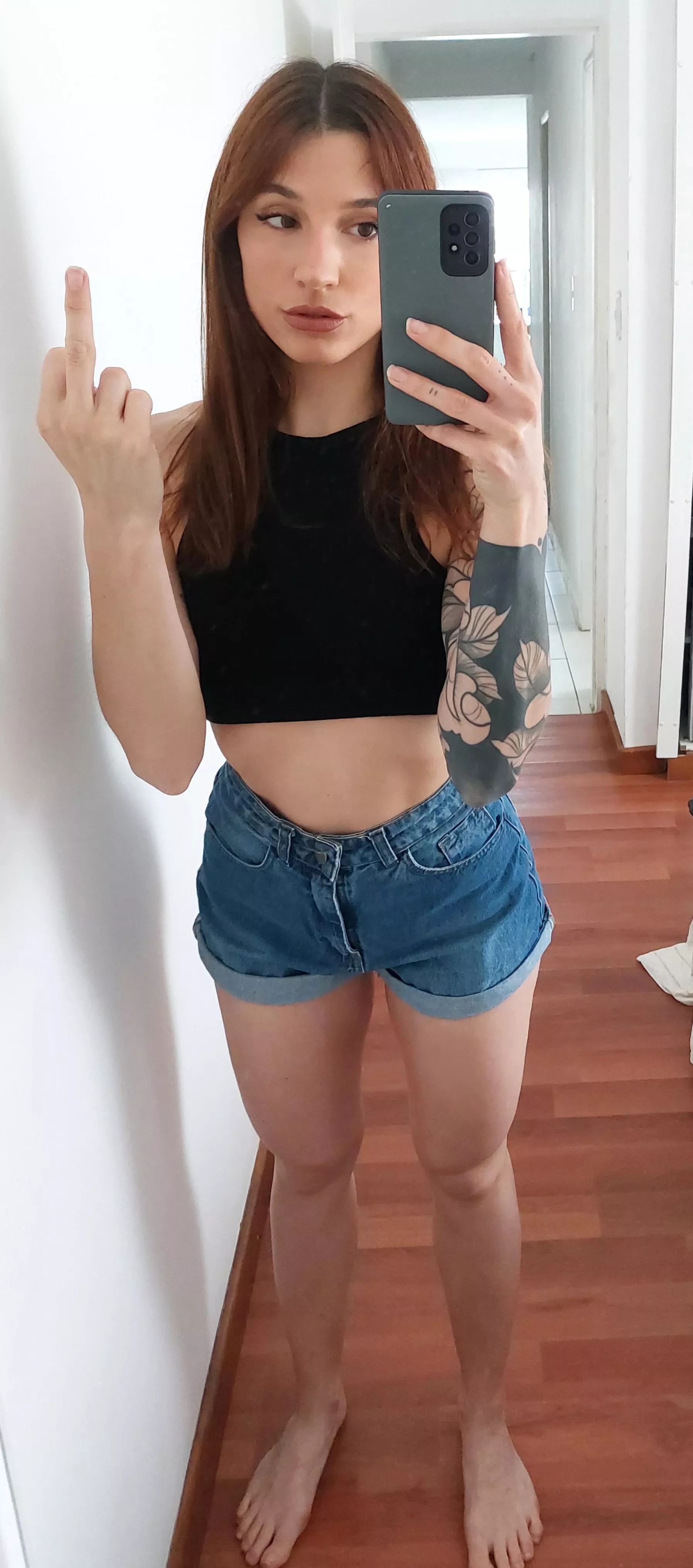 You are so pathetic that you get horny just from my middle finger posted by bellixalexia