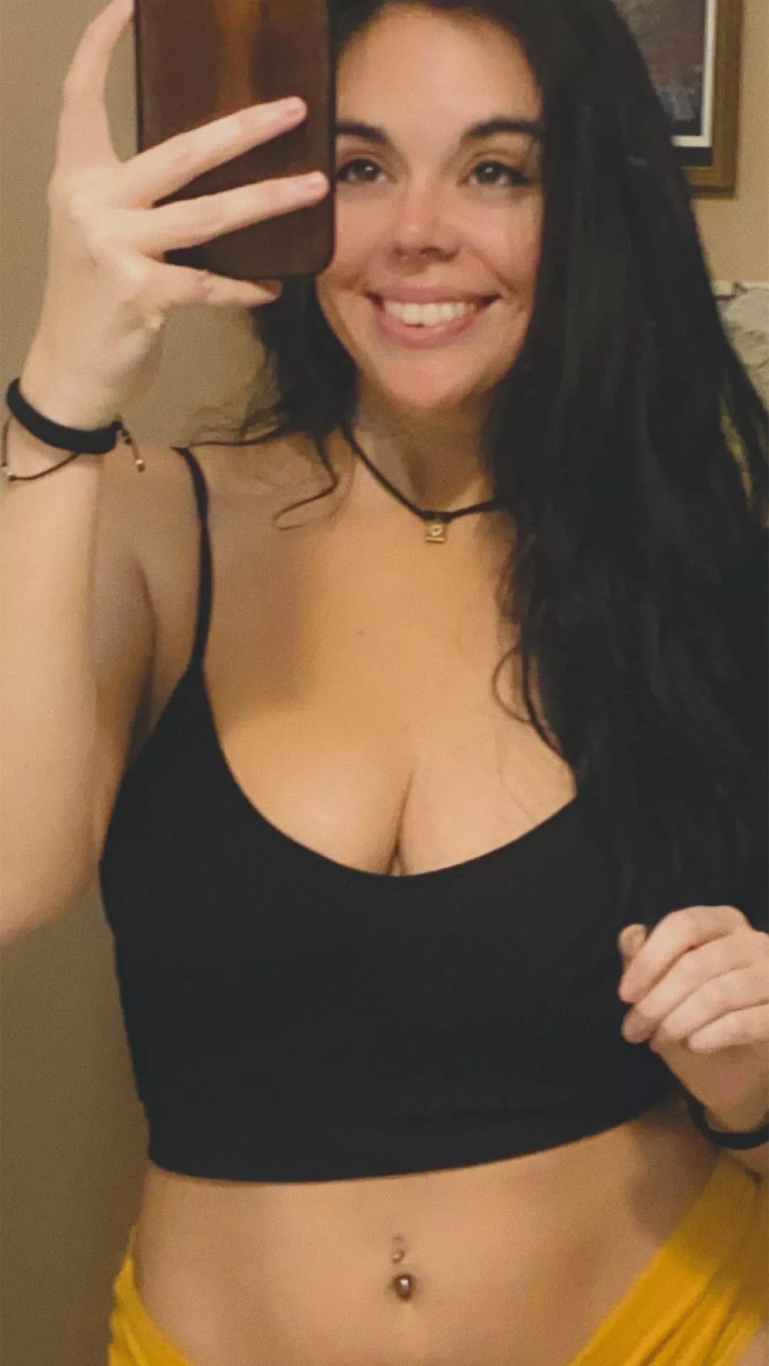 hope you like thick hips  posted by bangbangreign21