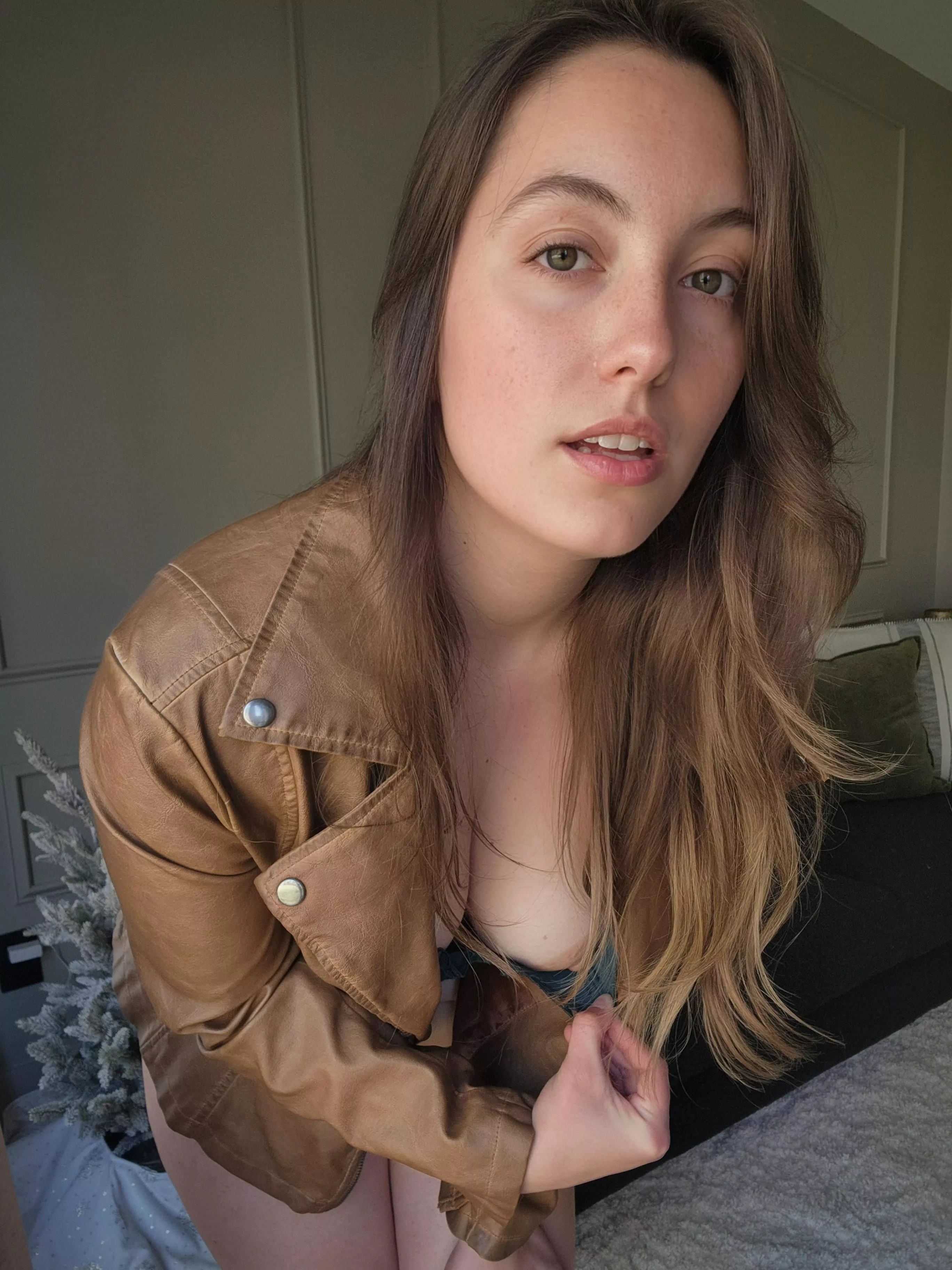 Spot the nipple posted by SophieTheFox7