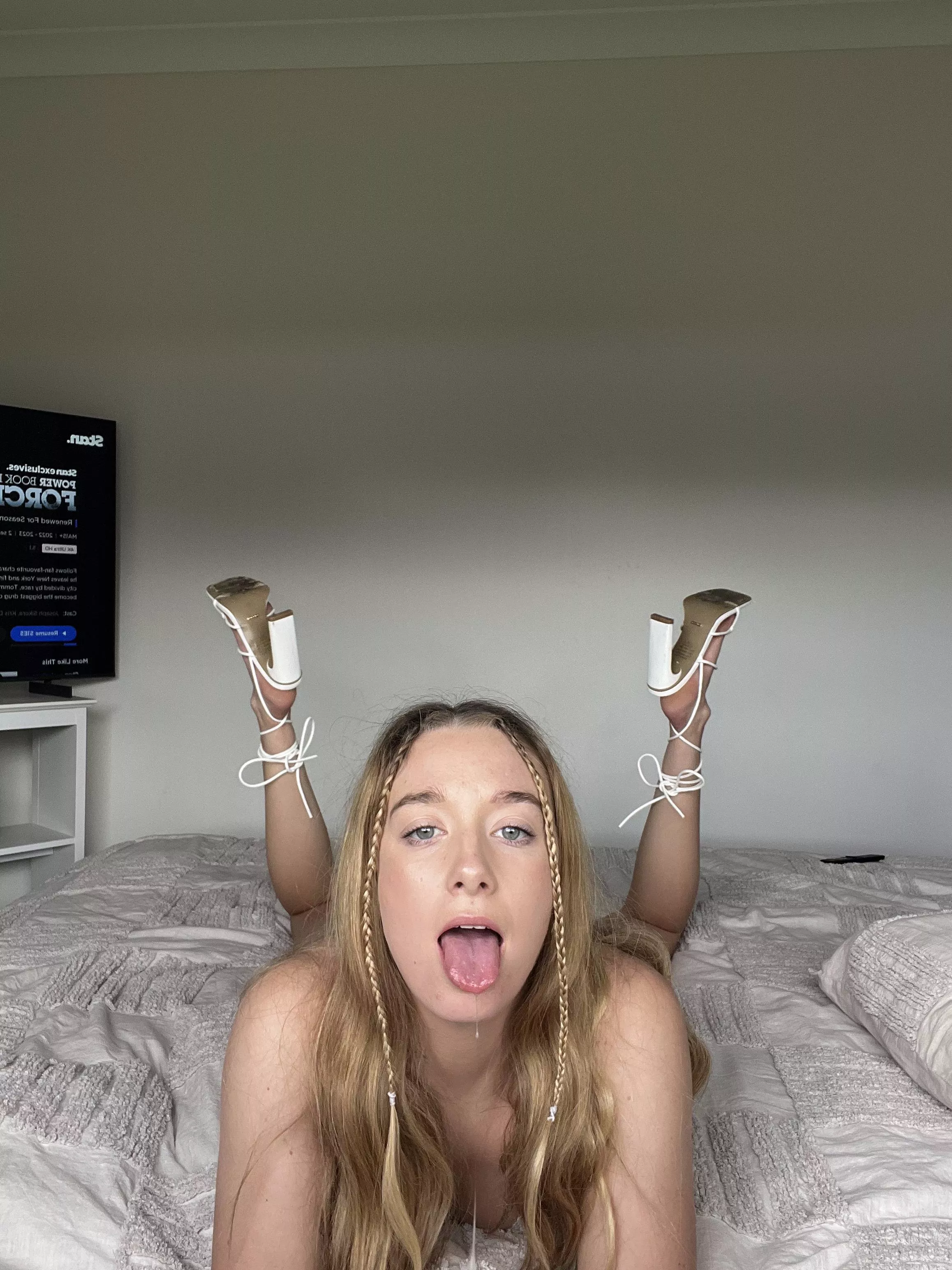 I wonder how can I convince you to bust a nut in my mouth  posted by Hallie3Rose