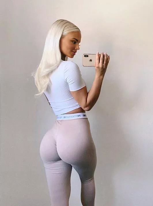 Just got done with the gym  posted by BooBlondie