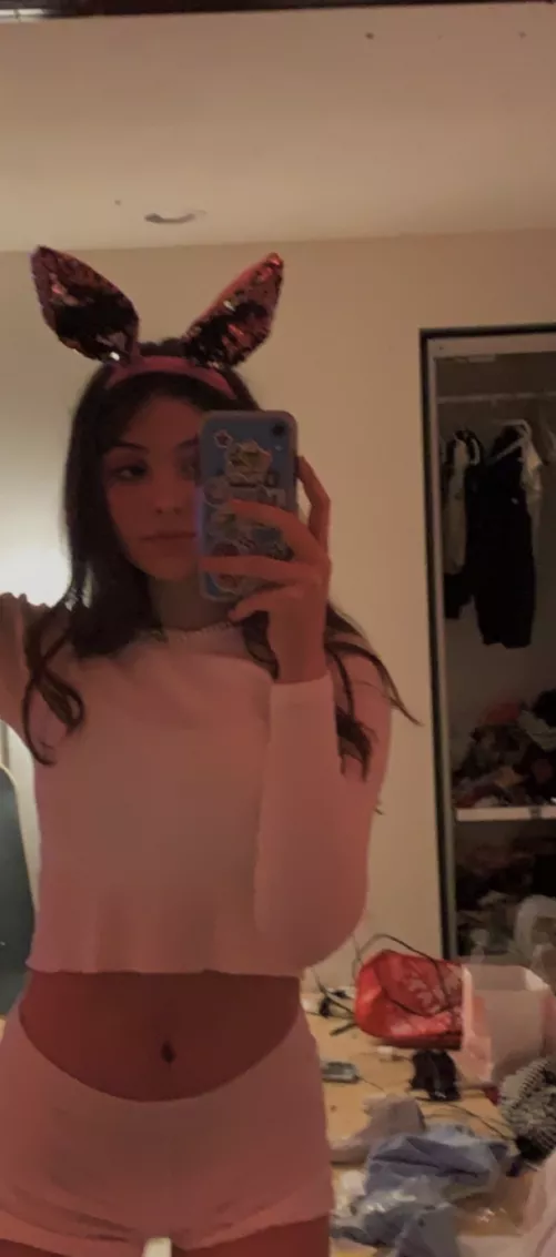 ur best friends daughter comes over for a sleepover by lilAbigirl