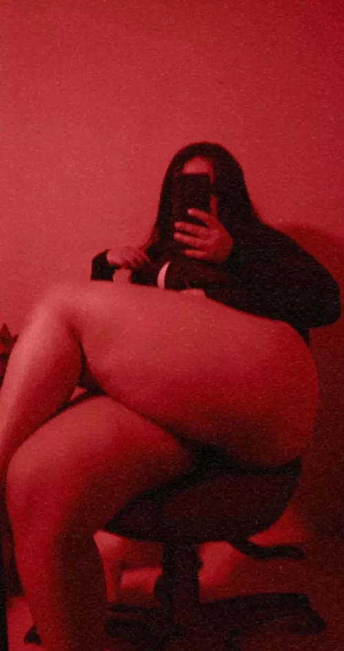 In search of the sub who will let me fuck his wallet by Amatist7363