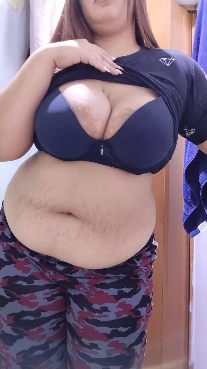 My belly button has a strange and deep shape but I love seeing it  posted by Exotic-Might-1831