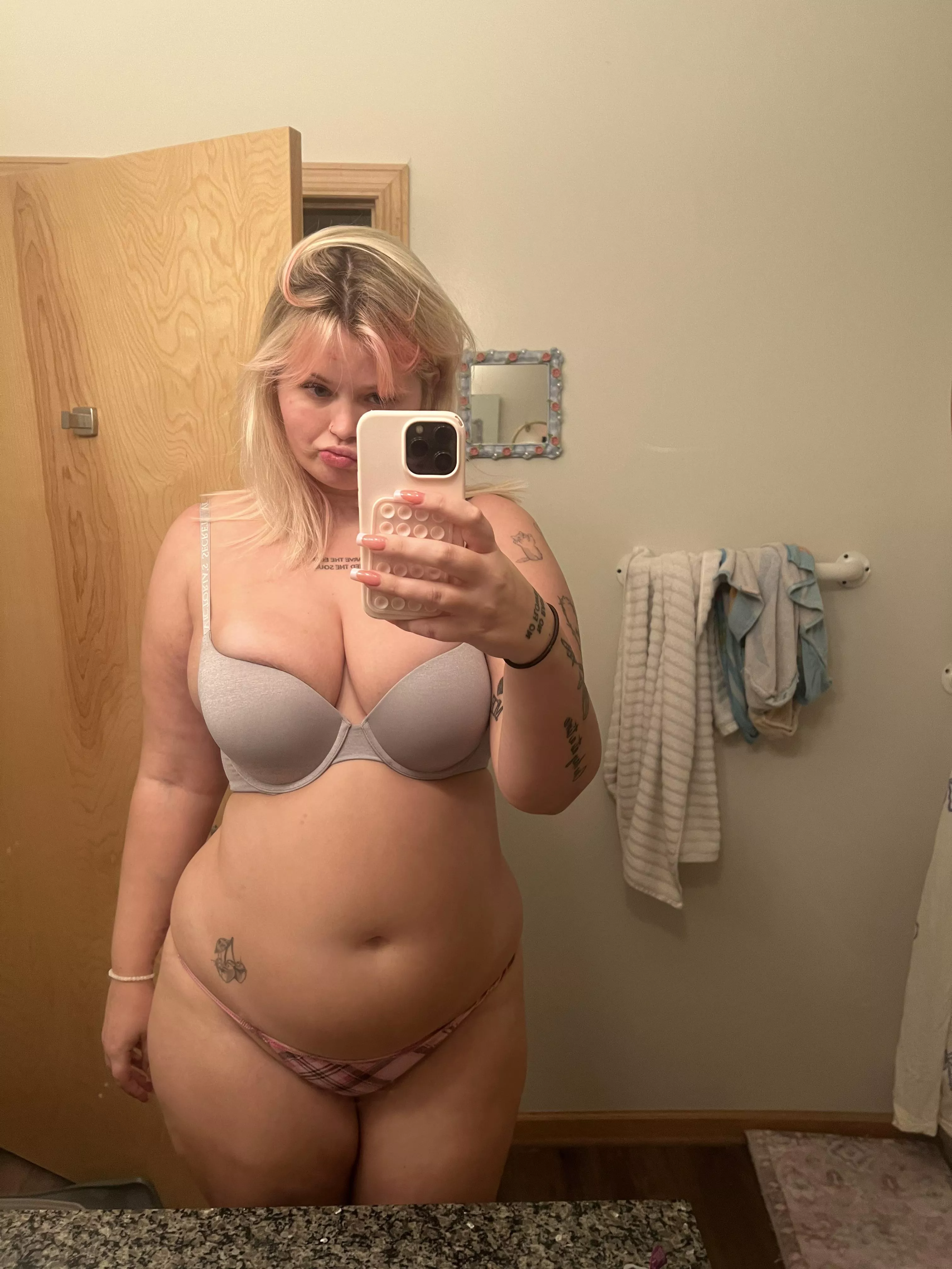 Am I chubby or thick? posted by wispy_girlwa