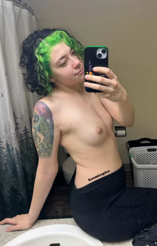 I don’t think I’ll ever get tired of my hair 🥰 by kosmicspice