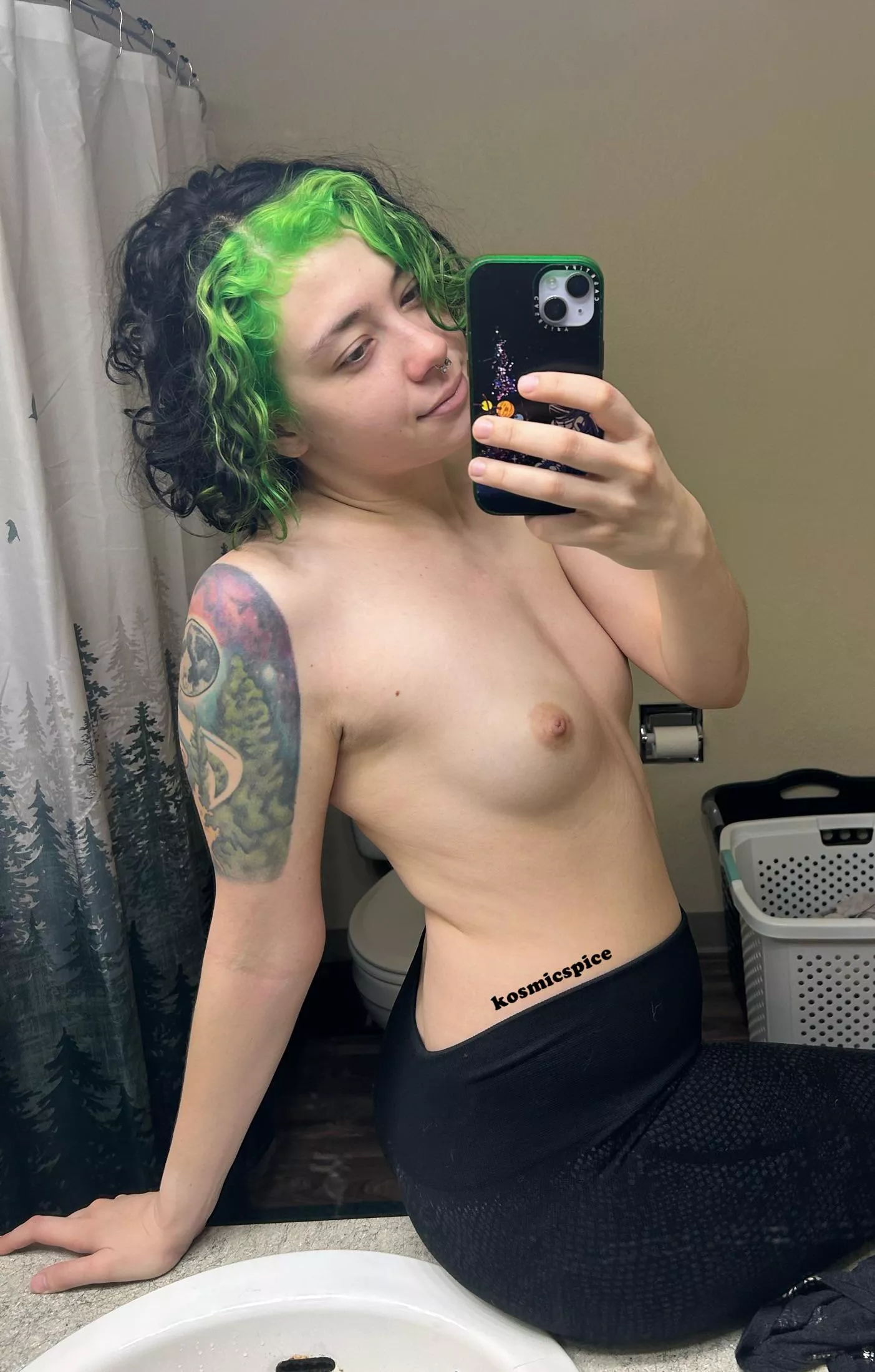 I don’t think I’ll ever get tired of my hair 🥰 posted by kosmicspice