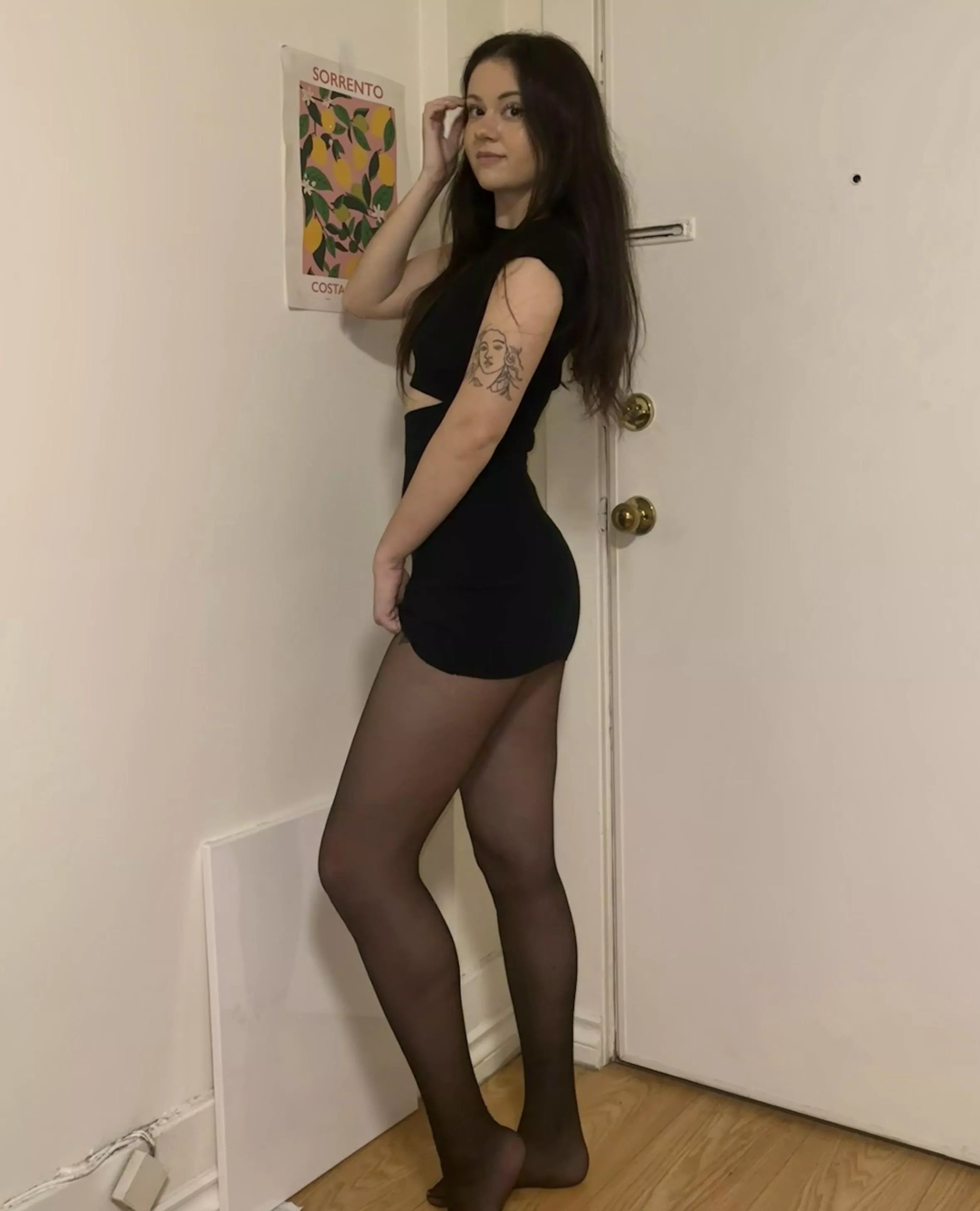 They make the dress look better  posted by georgiawest1