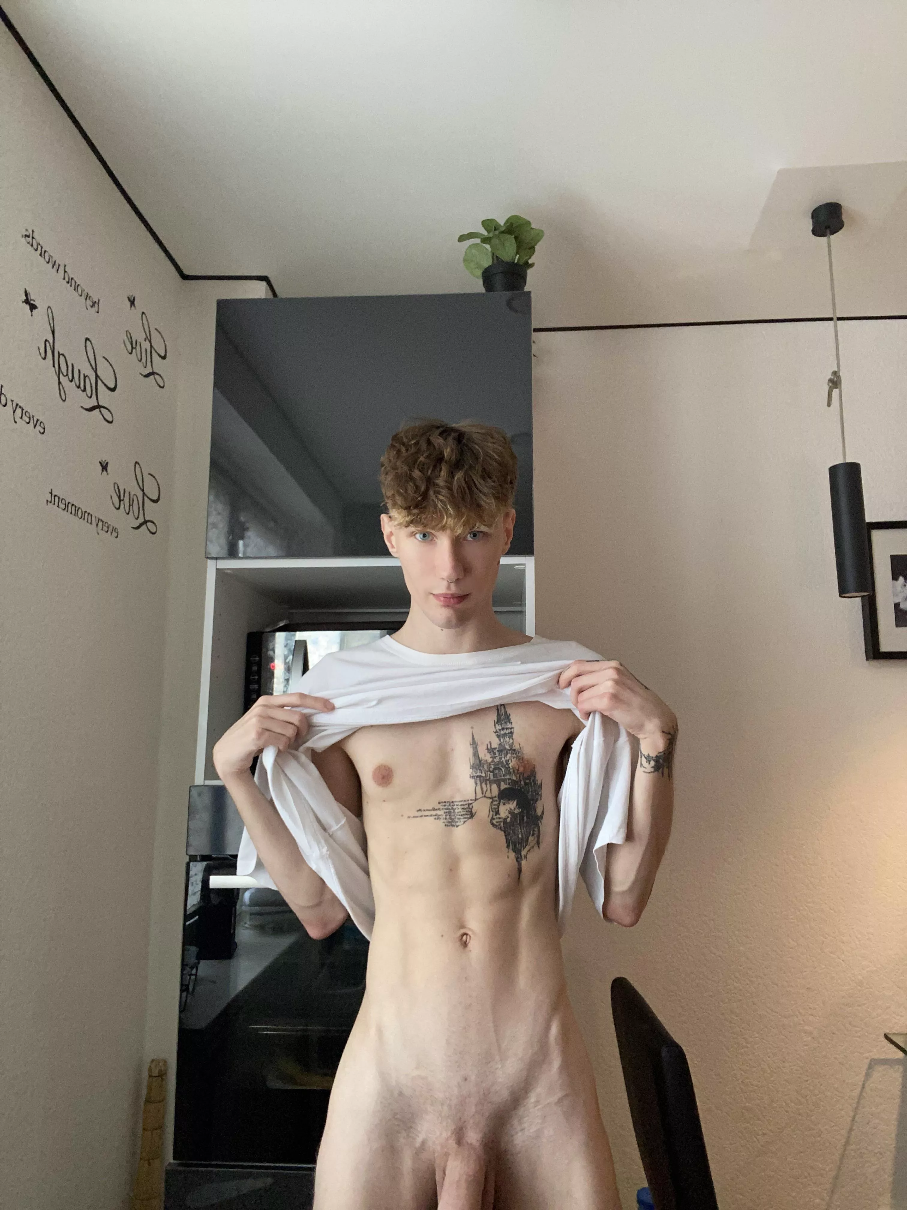 [18] How long do you think it is?  posted by pepelnahoodie