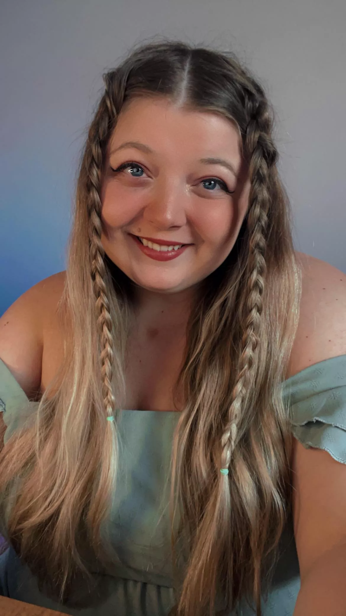 Have a great weekend!  posted by ItsGracieMFC