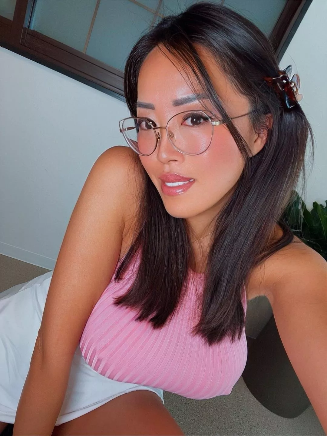 My tits is begging for your touch posted by SugarplumSkye