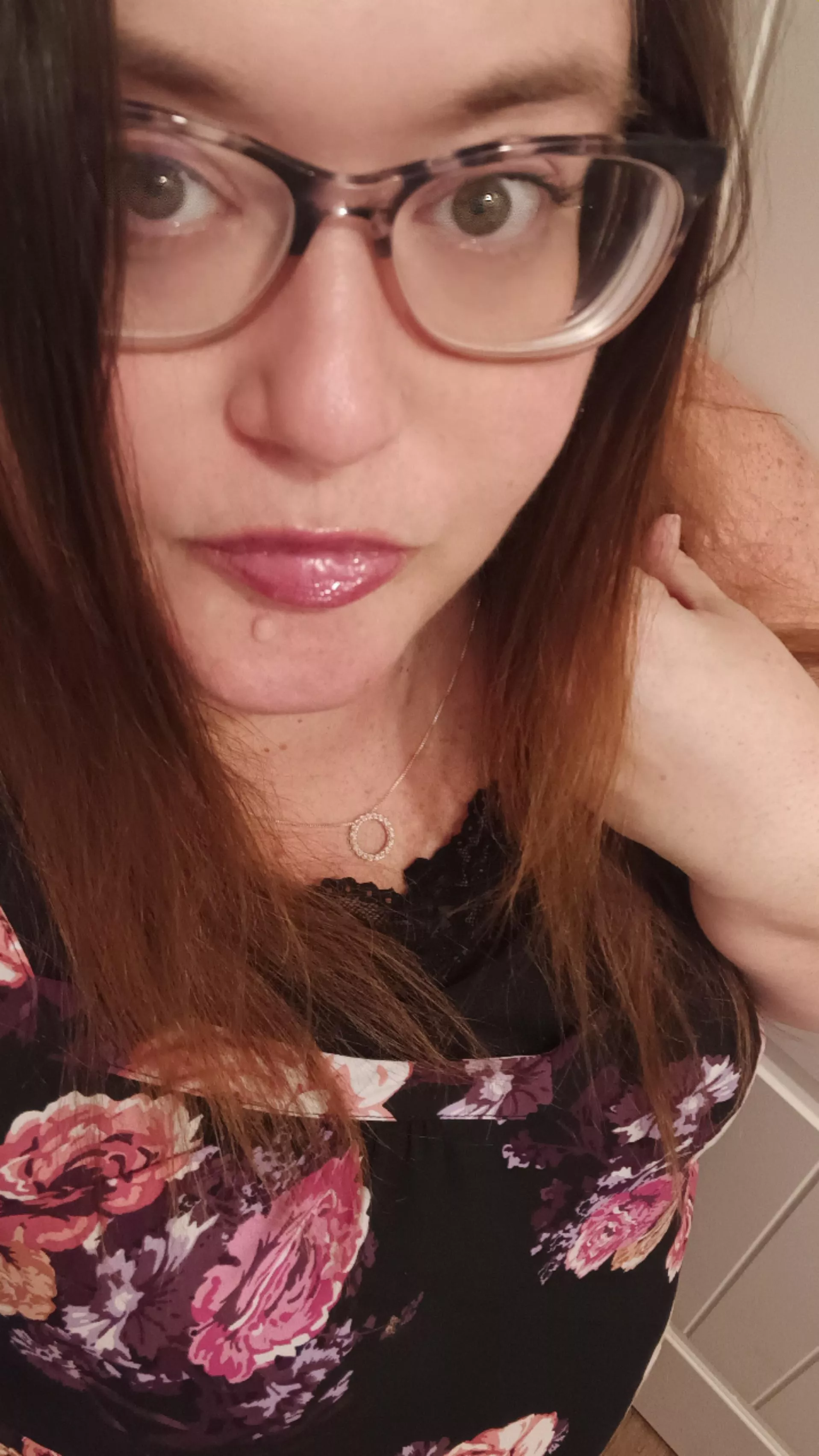 Nerdy, Flirty, and Floral posted by archedkurves