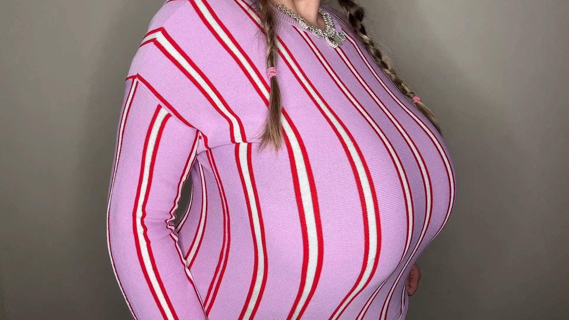 Would this top be nice if you brought me on a date? posted by The_32M_Queen