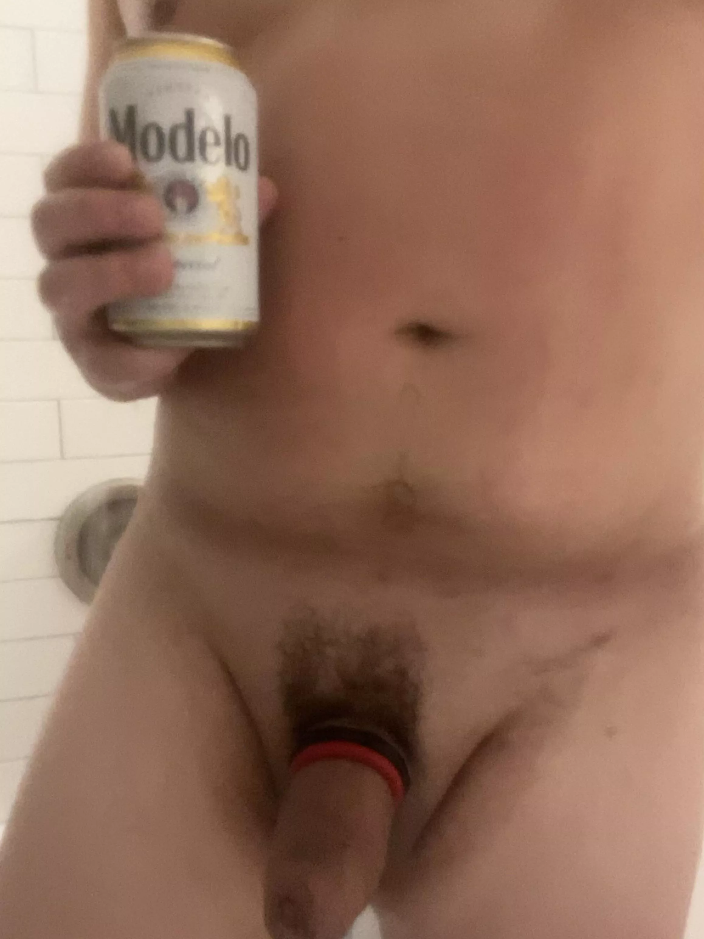 An after gym Modelo to help cool down  posted by DaRudest_Sandstorms