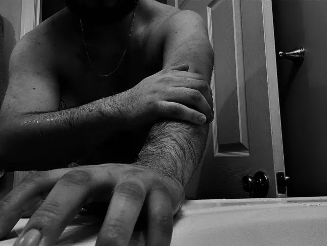 Don’t you know now, is the perfect time? We can make it right, hit the city lights🎶 by RelationDue5103