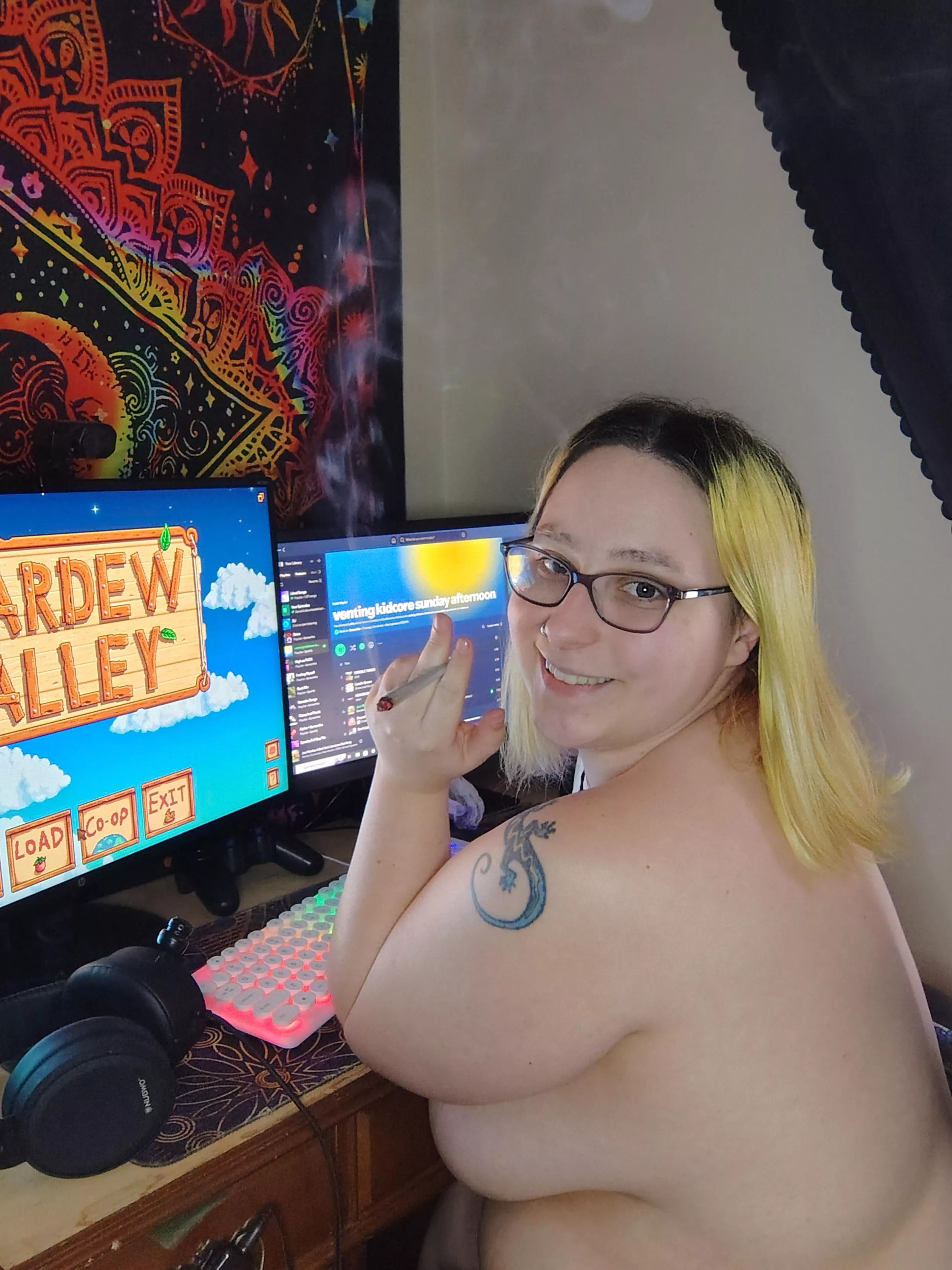 Been looking forward to this all day  posted by GothicGhostGirlie