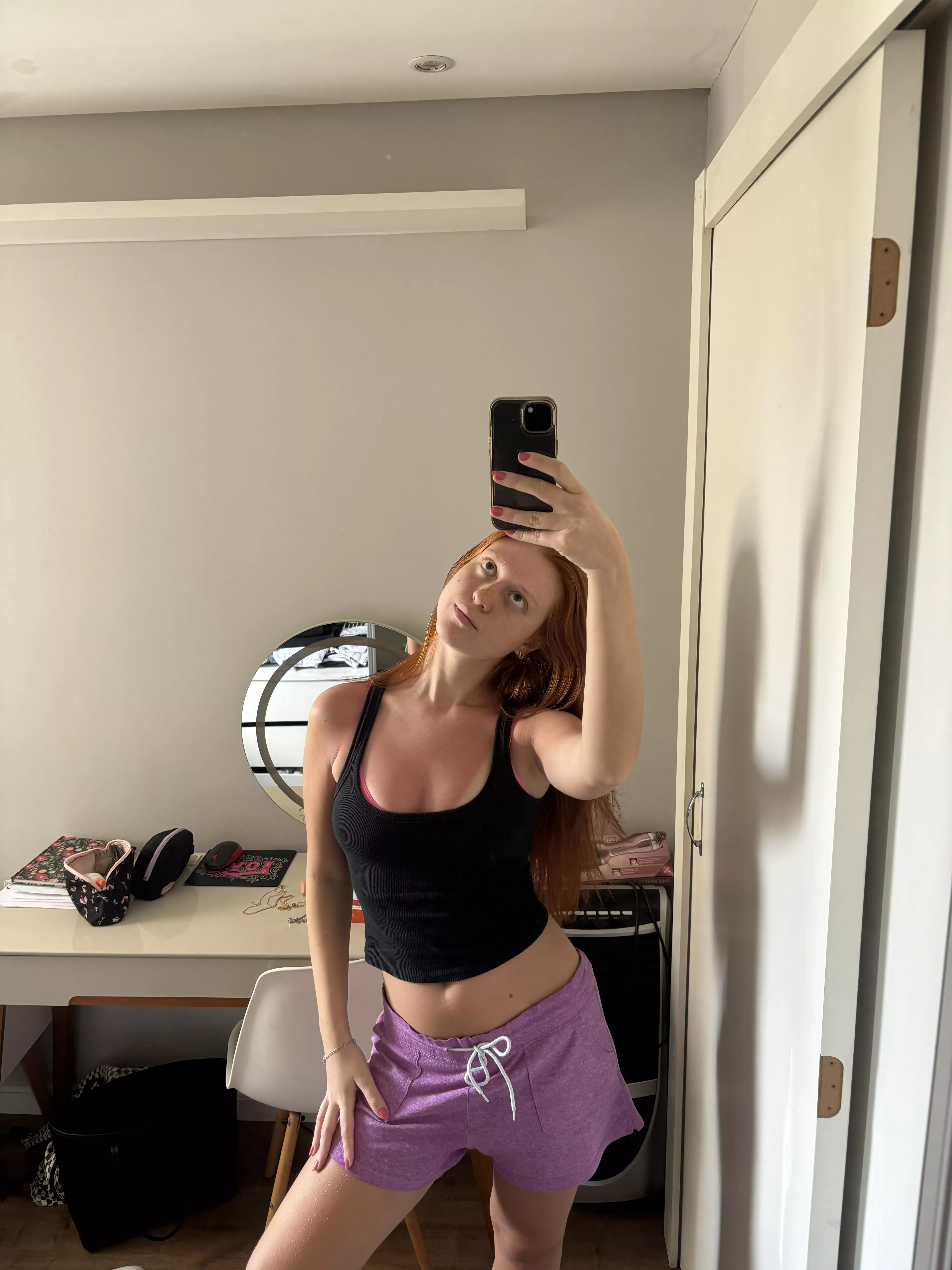 Do you like tanned cleavage too? posted by Donttellyourgirlfrie