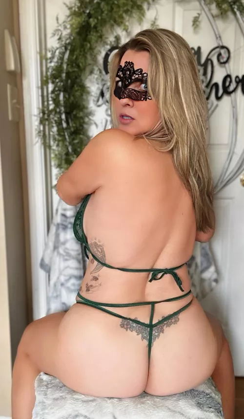 How Wild Could You Get My Milf Ass My Age (F51) by MissCassidyMasked