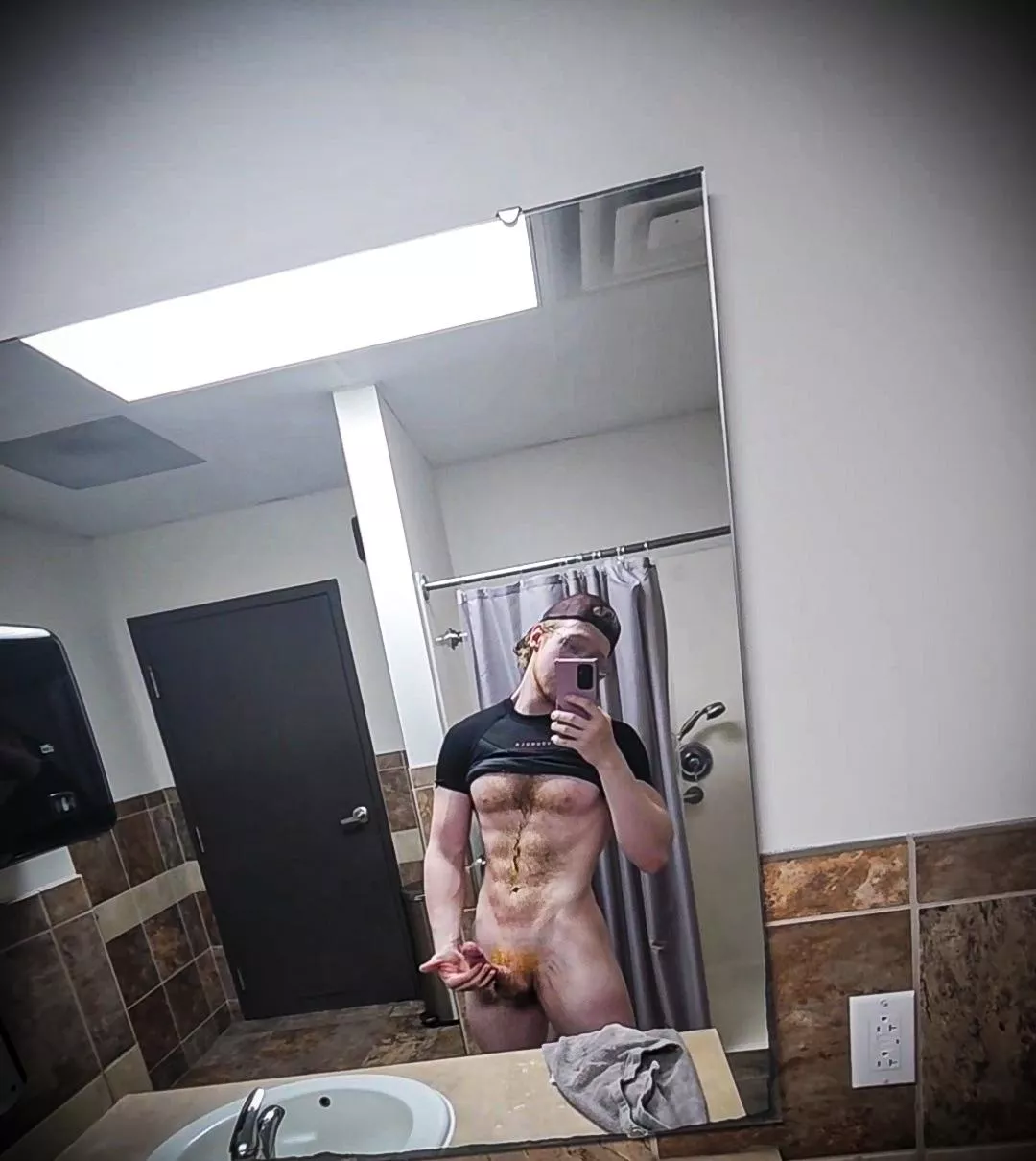 I get so horny mid workout , I send you this pic and say 