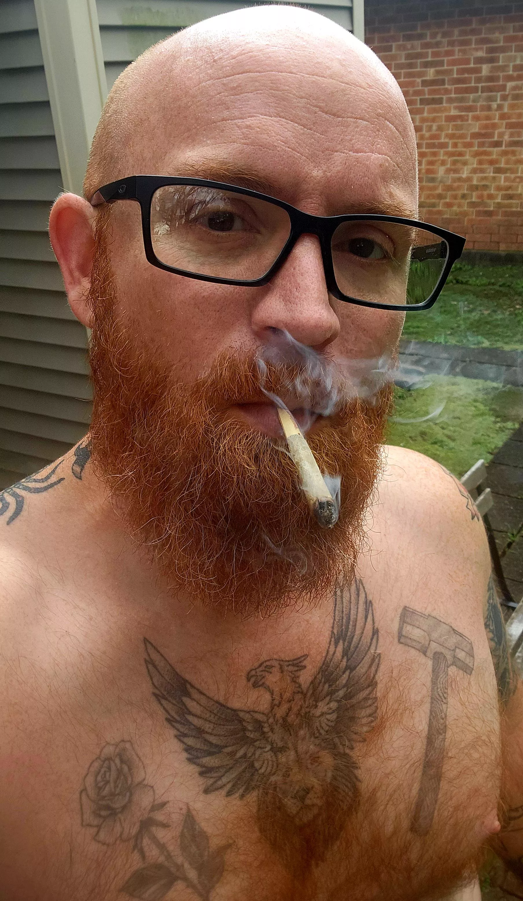 I got some more weed for you baby girl.... posted by texcentricasshole