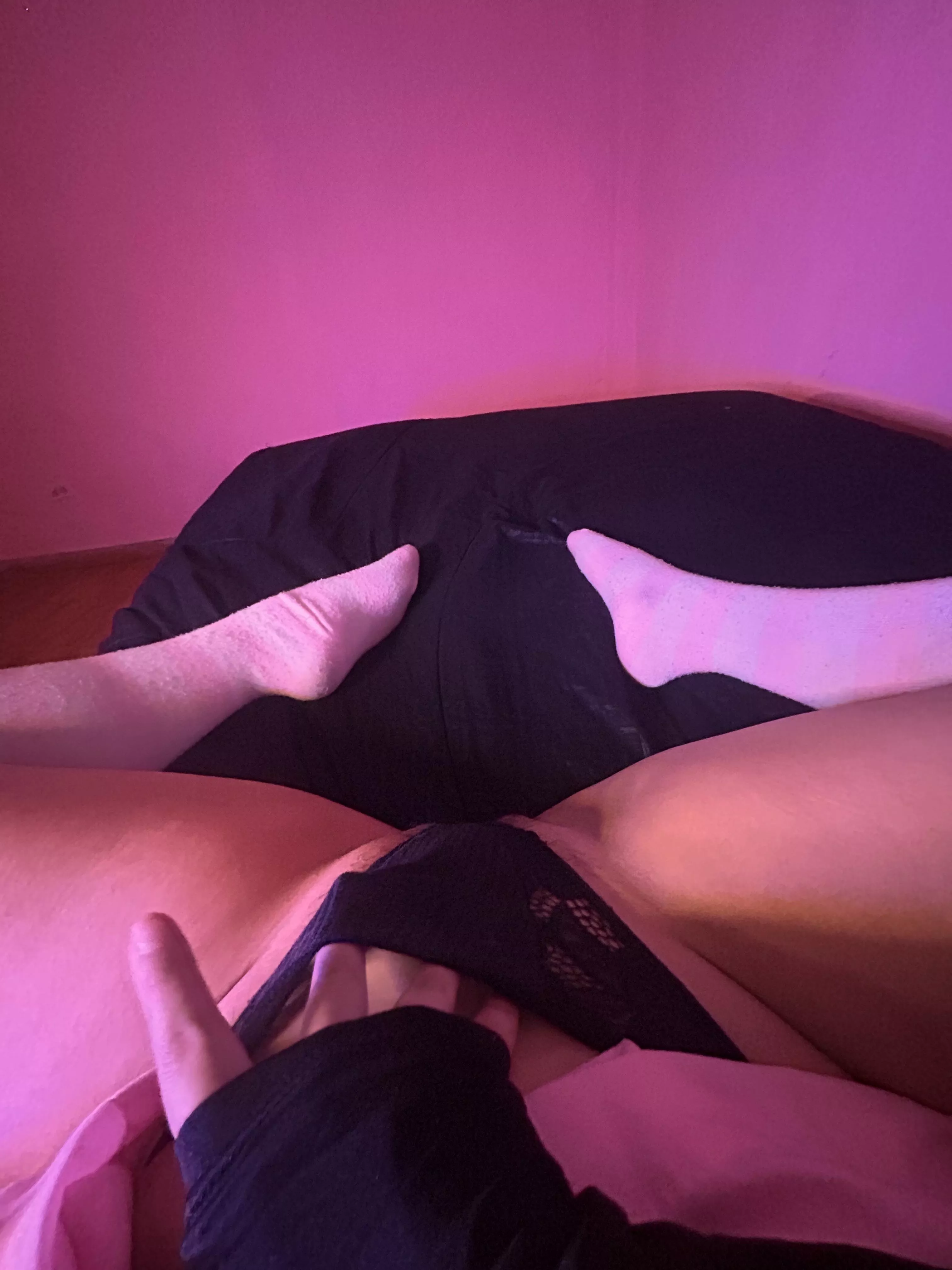 I'll make my pussy wet posted by Monwitch10