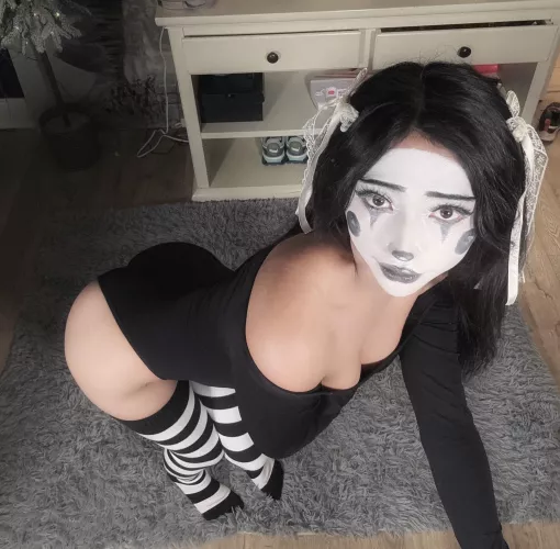 just a latina goth by -littlelia