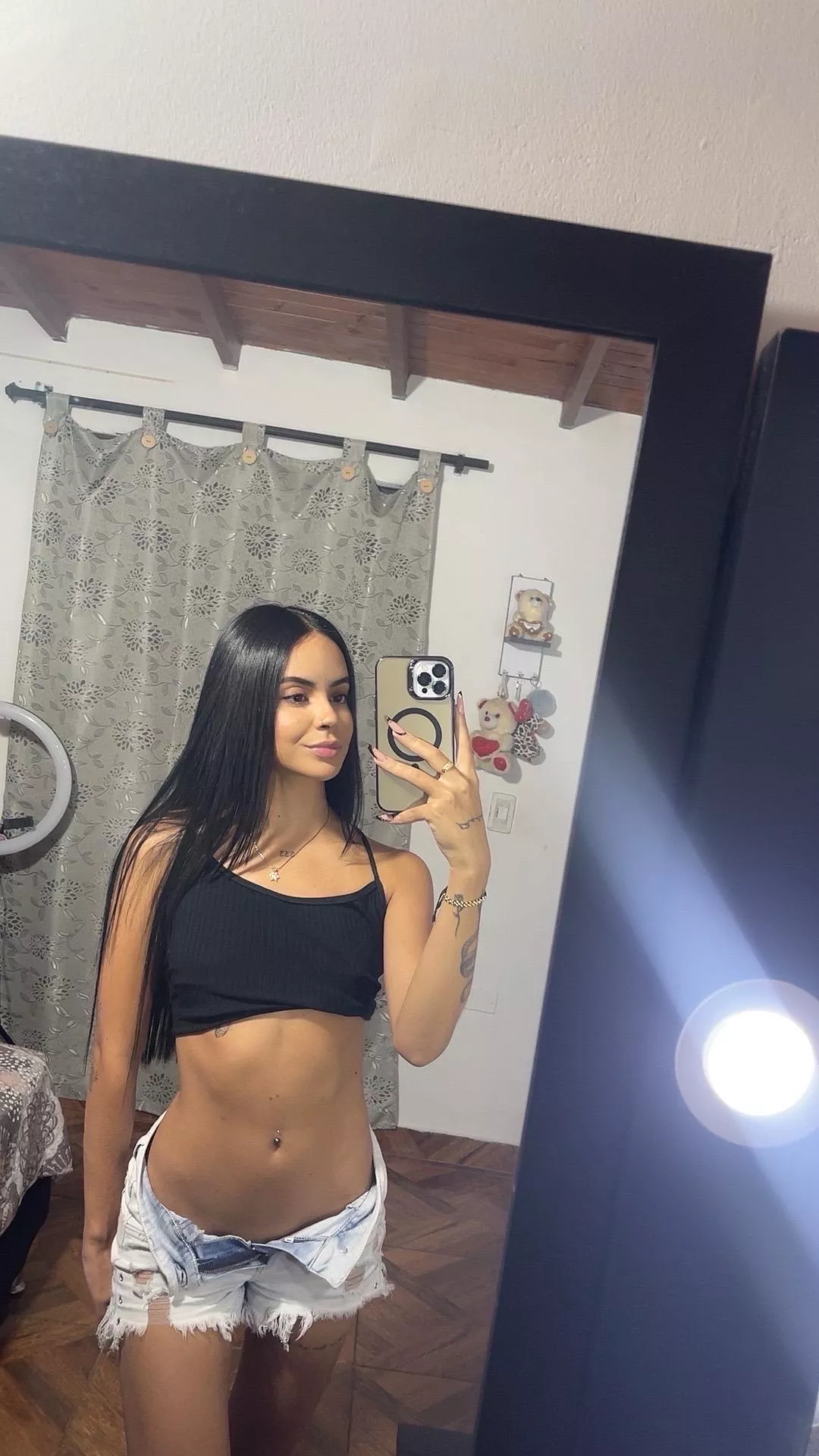 Kiss my tummy and it will brighten up your day posted by LanaMuse1