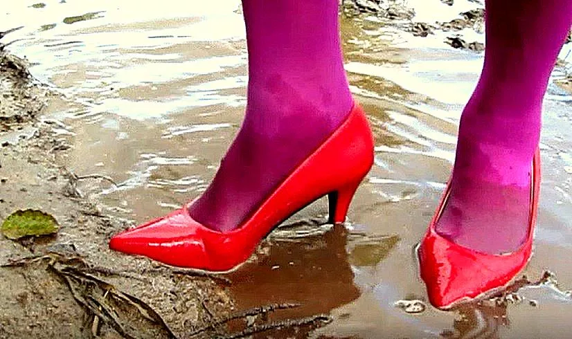 Latvian model ROSE - have a fetish: high heels in water. How about this? posted by Willkini_swimwear