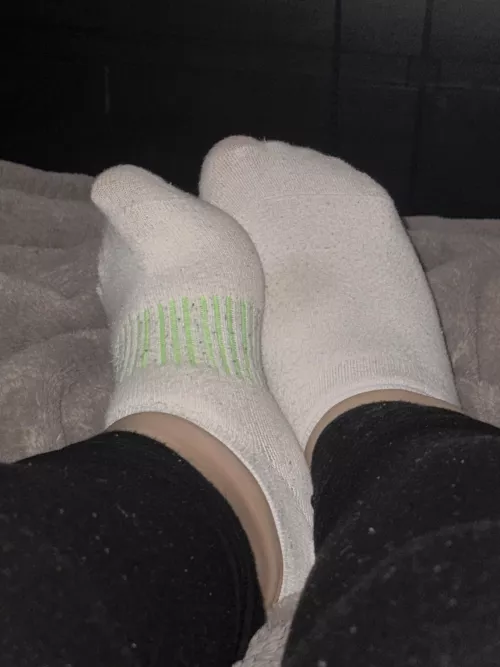 Little feet, big dreams  by Tiny_Sleep_